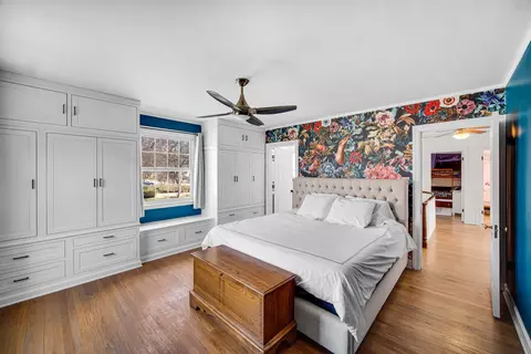 Bedroom - 9400 S Pleasant Ave, Chicago, IL 60643 photo 1 of 3