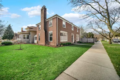 Exterior - 9400 S Pleasant Ave, Chicago, IL 60643 photo 2 of 7