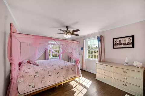 Bedroom - 9400 S Pleasant Ave, Chicago, IL 60643 photo 2 of 3
