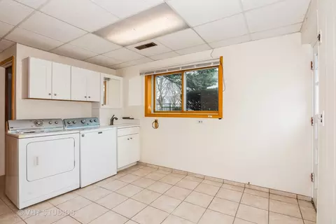 405 N Rush St, Itasca, IL 60143 photo 14