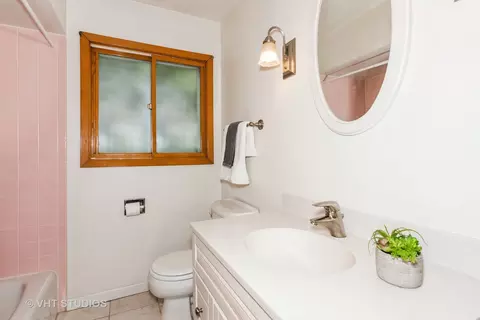 405 N Rush St, Itasca, IL 60143 photo 7