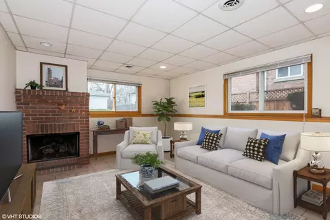 405 N Rush St, Itasca, IL 60143 photo 11