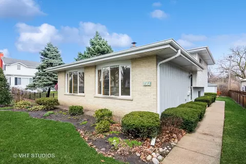 405 N Rush St, Itasca, IL 60143