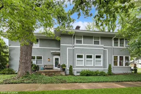 331 Walnut St, Winnetka, IL 60093