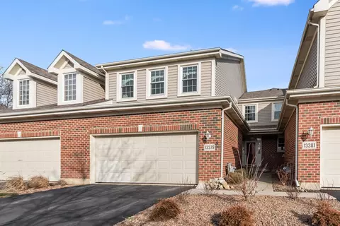13379 Forest Ridge Dr, Palos Heights, IL 60463