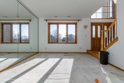 Bedroom - 3331 Santa Fe Trl, Olympia Fields, IL 60461 photo 1 of 5
