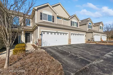 465 S Jade Ln, Round Lake, IL 60073