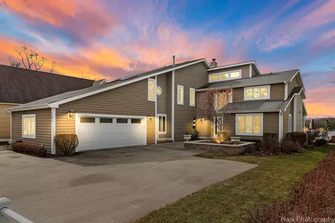 Exterior - 207 S Emerald Dr, Mchenry, IL 60051 photo 12 of 12