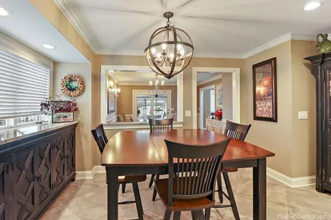 Dining - 207 S Emerald Dr, Mchenry, IL 60051 photo 4 of 5