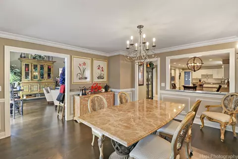 Dining - 207 S Emerald Dr, Mchenry, IL 60051 photo 2 of 5