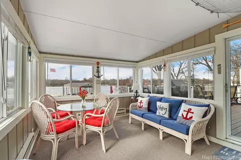 Other - 207 S Emerald Dr, Mchenry, IL 60051 photo 1 of 6