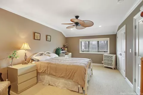 Bedroom - 207 S Emerald Dr, Mchenry, IL 60051 photo 2 of 3