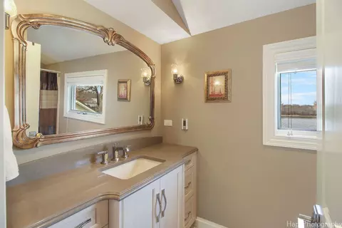 Bath - 207 S Emerald Dr, Mchenry, IL 60051 photo 6 of 6