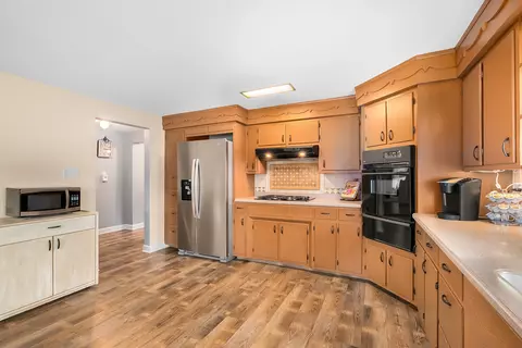 Kitchen - 229 E Division St, Lockport, IL 60441 photo 1 of 2