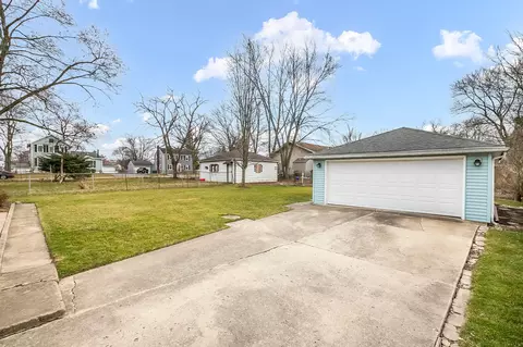 Exterior - 229 E Division St, Lockport, IL 60441 photo 6 of 9