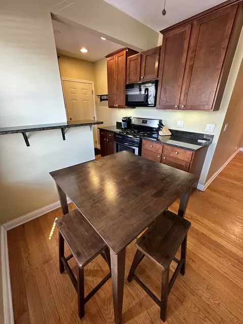 56 Forest Ave #3N, Riverside, IL 60546 photo 11