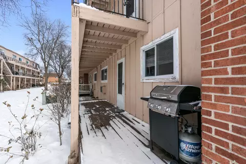 Exterior - 2502 Algonquin Rd #1, Rolling Meadows, IL 60008 photo 3 of 4