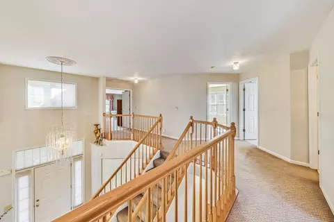 Entry Way - 1474 Anvil Ct, Bartlett, IL 60103 photo 3 of 4
