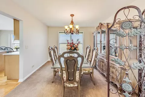 Dining - 1474 Anvil Ct, Bartlett, IL 60103 photo 1 of 5