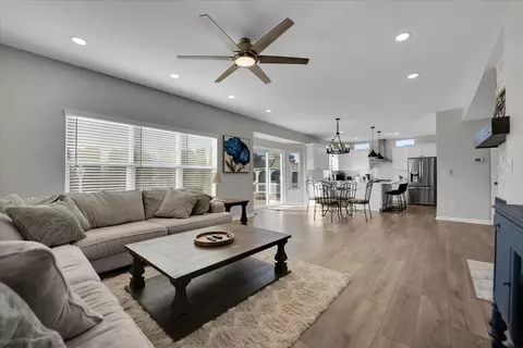 Living - 1903 Heather Ln, Johnsburg, IL 60051 photo 3 of 5