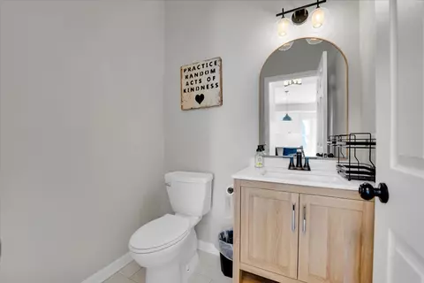 Bath - 1903 Heather Ln, Johnsburg, IL 60051 photo 4 of 4