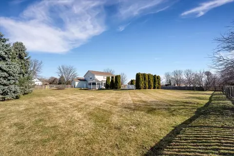 Exterior - 1903 Heather Ln, Johnsburg, IL 60051 photo 6 of 6
