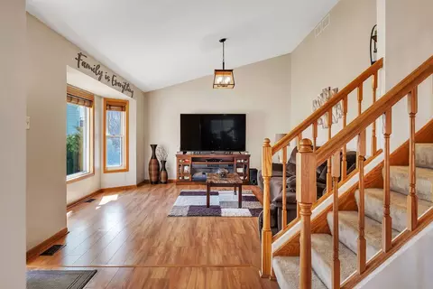 Living - 2011 Great Falls Dr, Plainfield, IL 60586 photo 2 of 3