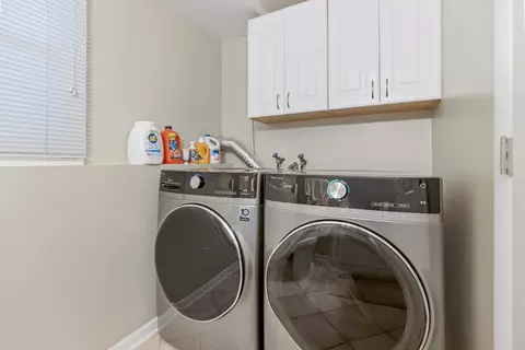 Other - 4125 Mason Dr, Hoffman Estates, IL 60192 photo 3 of 3