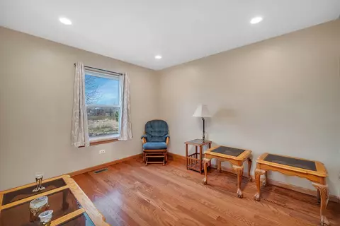 Living - 2225 Willow Lakes Dr, Plainfield, IL 60586 photo 1 of 2