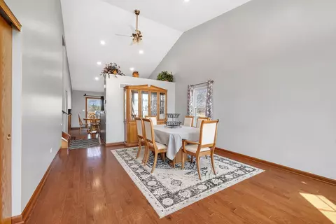 Dining - 2225 Willow Lakes Dr, Plainfield, IL 60586 photo 1 of 3
