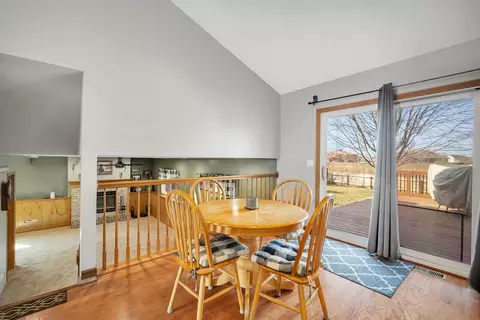 Dining - 2225 Willow Lakes Dr, Plainfield, IL 60586 photo 3 of 3