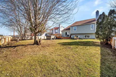 Exterior - 2225 Willow Lakes Dr, Plainfield, IL 60586 photo 7 of 7