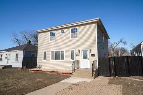 Exterior - 103 E 149th St, Harvey, IL 60426 photo 6 of 11