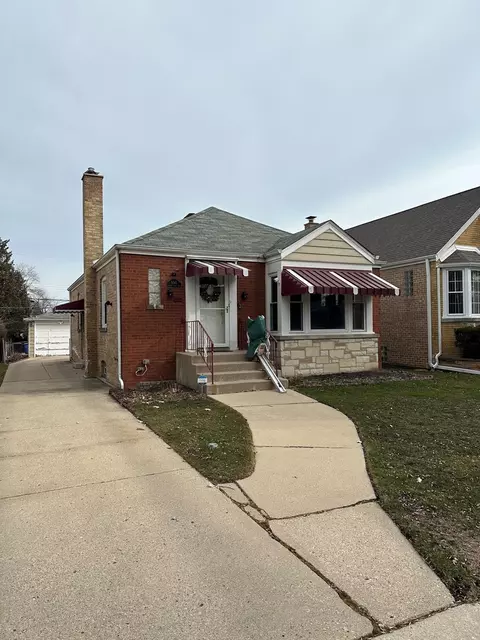 5045 N Sayre Ave, Chicago, IL 60656