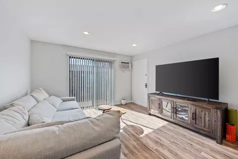 4156 Central Rd #3E, Glenview, IL 60025 photo 4