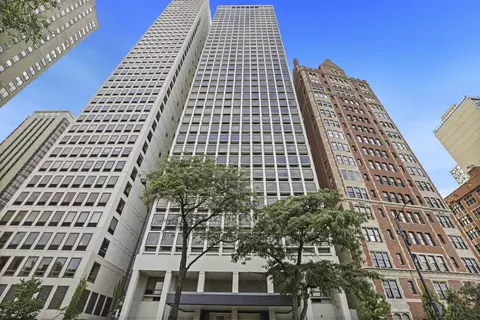 1110 N Lake Shore Dr #26N, Chicago, IL 60611