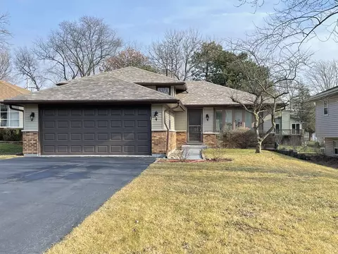 0 N121 Beverly St, Wheaton, IL 60187