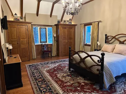 Bedroom - 280 Maplewood Rd, Riverside, IL 60546 photo 1 of 5