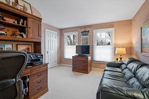 2 Landmark, Northfield, IL 60093 photo 16