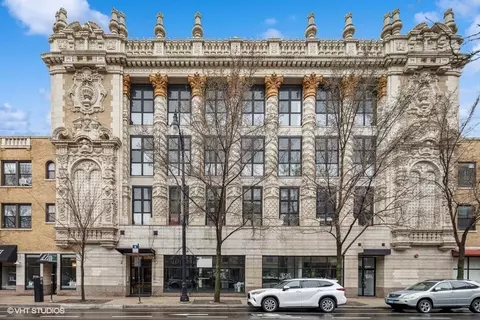 1635 W Belmont Ave #307, Chicago, IL 60657