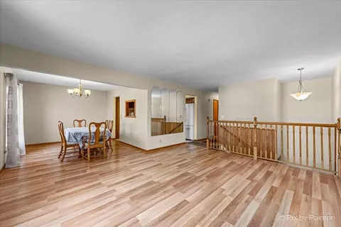 Living - 315 Hillcrest Dr, Algonquin, IL 60102 photo 1 of 5