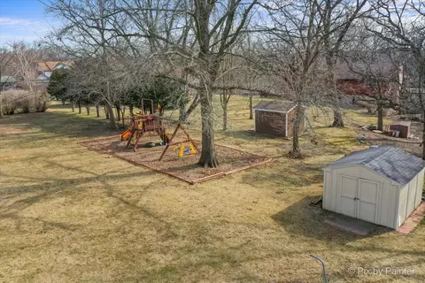 View/Area - 315 Hillcrest Dr, Algonquin, IL 60102 photo 3 of 10