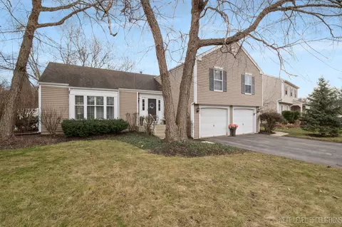 1006 Millington Way, Saint Charles, IL 60174