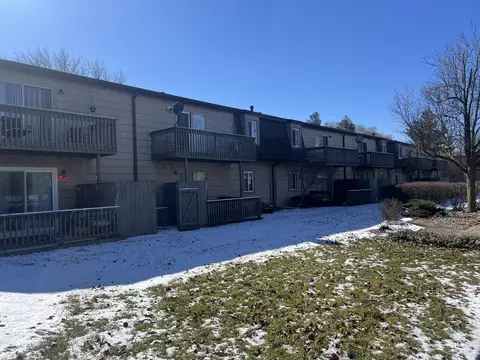 Other - 1119 S Curtis Ave #D43, Kankakee, IL 60901 photo 1 of 1