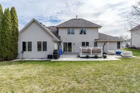 Exterior - 9152 River View Trl, Roscoe, IL 61073 photo 6 of 10