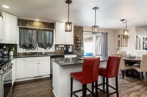Kitchen - 9152 River View Trl, Roscoe, IL 61073 photo 4 of 4
