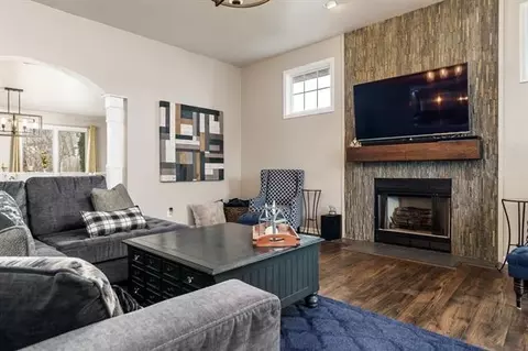 Living - 9152 River View Trl, Roscoe, IL 61073 photo 7 of 9