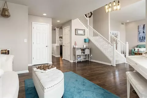 Living - 9152 River View Trl, Roscoe, IL 61073 photo 3 of 9