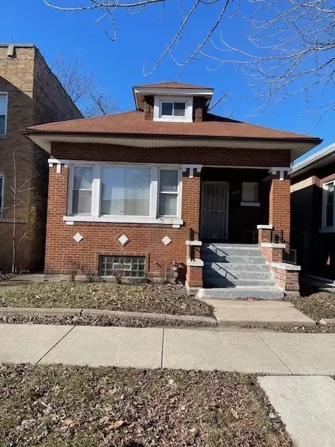 7750 S Throop St, Chicago, IL 60620