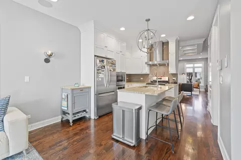 1629 N Artesian Ave, Chicago, IL 60647 photo 7